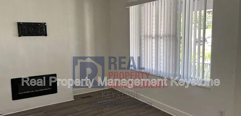 408 Alice St — Photo 5