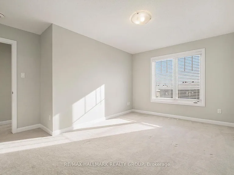 48 Teelin Cir — Photo 11