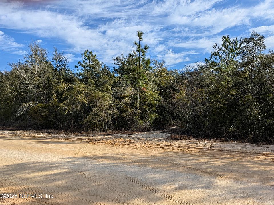 2nd image of 2090-0060 SW 60TH Avenue