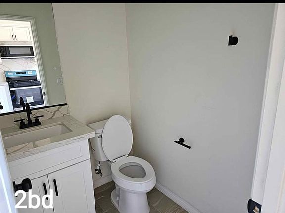 4th image of 8315 Laurel Ave #22