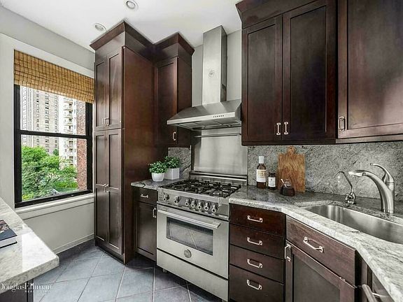 5th image of 57 W 93rd St APT 5E