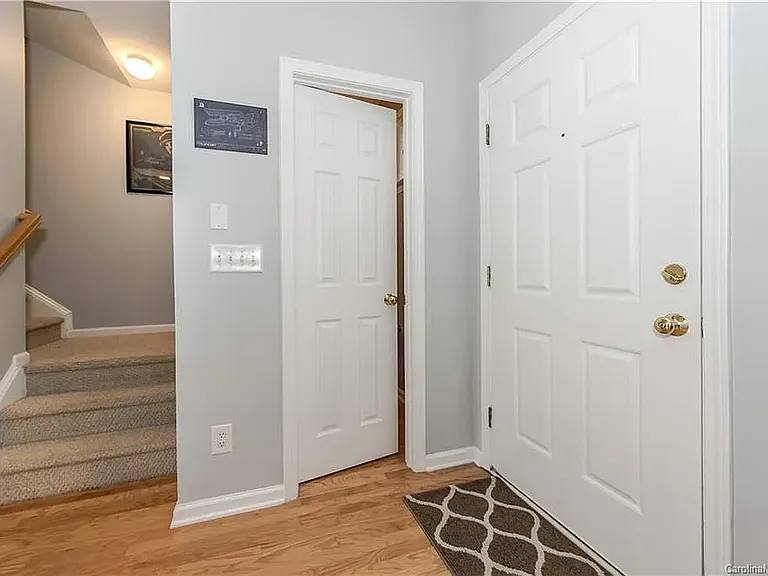 11335 Dundarrach Ln — Photo 6
