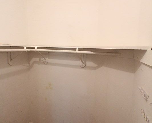 4th image of 547 Edison Ave APT 3