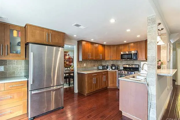 418 E Rockaway Dr — Photo 7