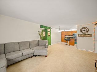 4528 SW 54th St APT 302-B, Dania Beach, FL 33314