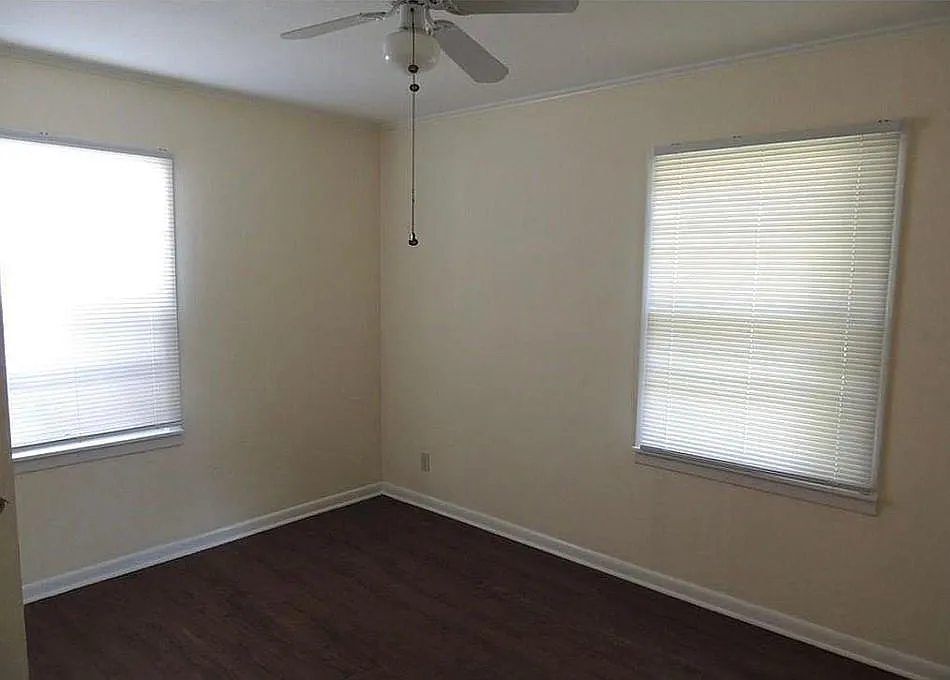 3 bed, 936 sqft, $1,295 — Photo 4