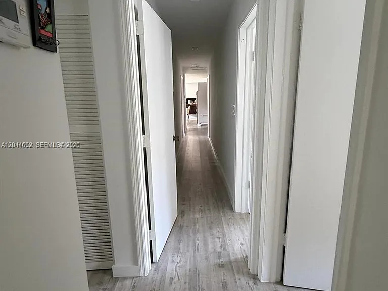 2401 SW 16th Ct — Photo 34
