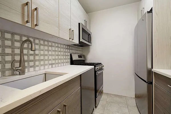 Rented by PocketBroker Inc | media 12