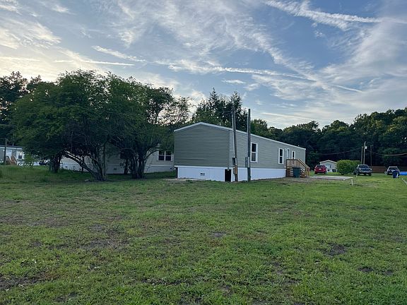 SPACIOUS 1 4 ACRE LOT