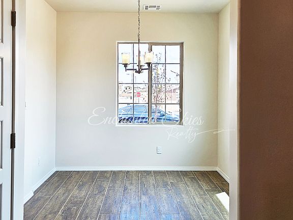 4th image of 2564 Camino Azul Loop NE