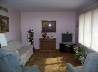 N2454 Lawn Rd, Pulaski, WI 54162