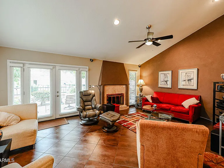7720 N Pinesview Dr — Photo 5