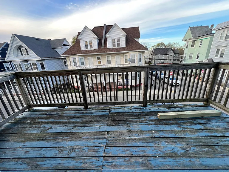 15 Quincefield St #2 — Photo 11