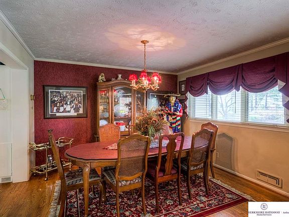 4th image of 2305 S 80th Ave
