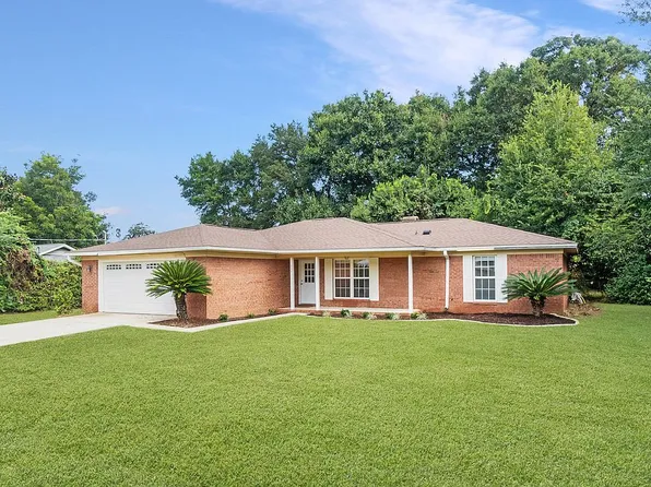 820 Deedra Ave, Pensacola, FL 32514
