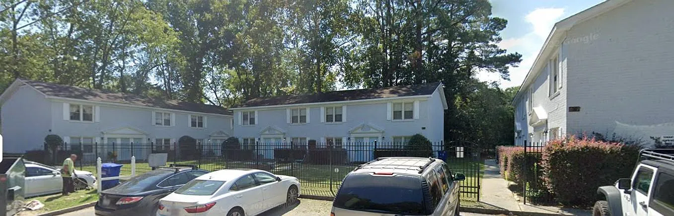 2 bed, 1.5 bath, 880 sqft, $1,500 — Photo 2