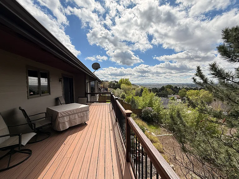 3245 E Boulder Heights Dr — Photo 3