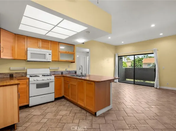 10943 Laurel Canyon Blvd Unit C10, San Fernando, CA 91340
