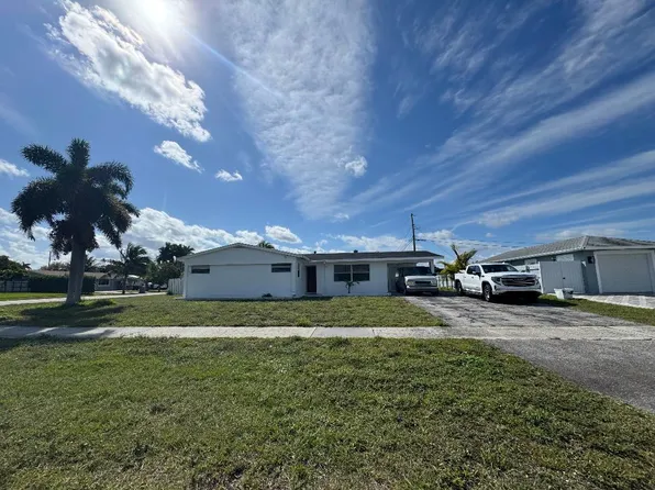 3292 Collin Drive, West Palm Beach, FL 33406