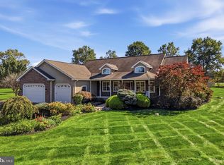 111 Memory Ln, Telford, PA 18969