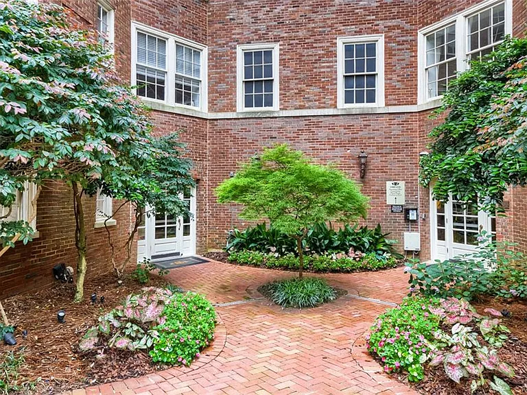 800 Peachtree St NE #1419 — Photo 17