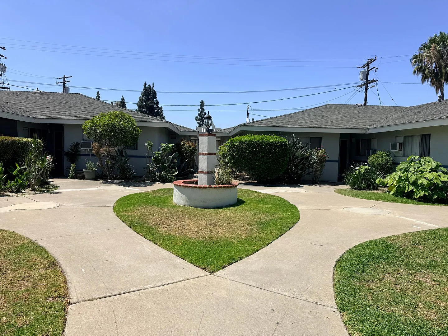2108 — Photo 3