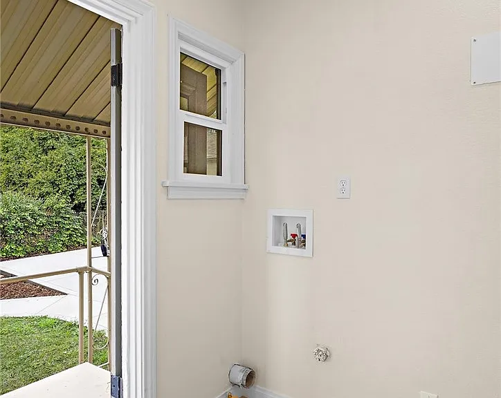 11750 California St — Photo 5