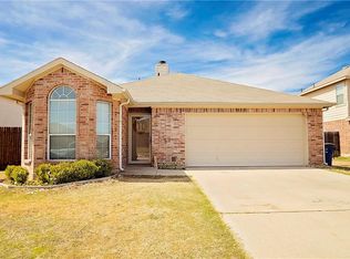 2007 Lake Ridge Dr, Sanger, TX 76266