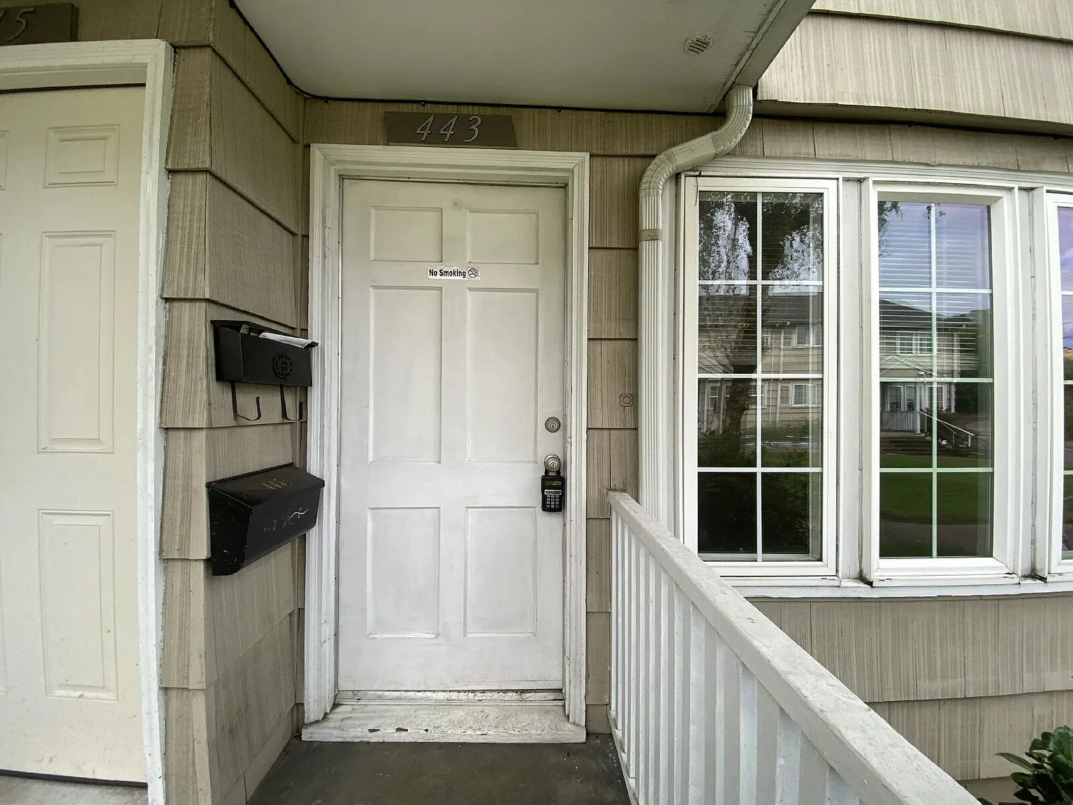 1 bed, 1.0 bath, $1,150 — Photo 2