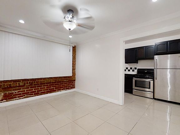2nd image of 738 S New Hampshire Ave #1A
