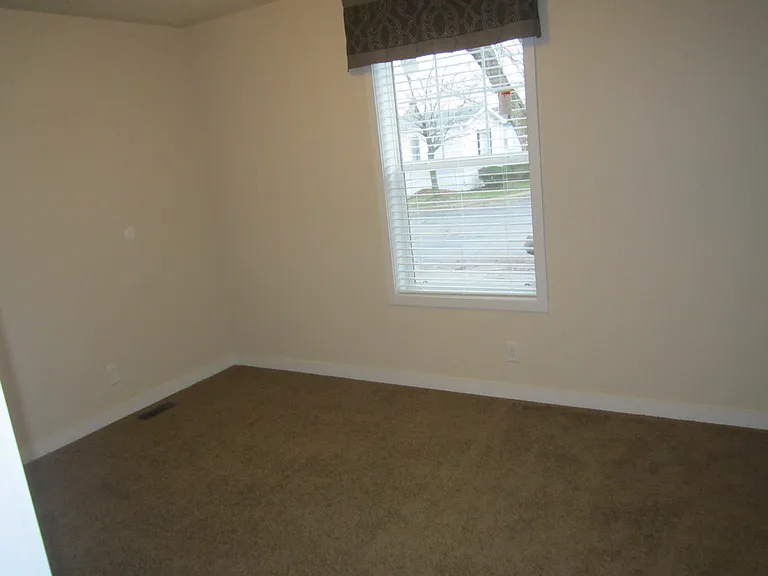Willowbrook Place — Photo 37