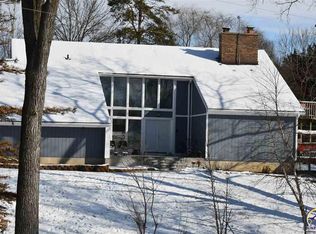 6 Lakeshore Dr, Emporia, KS 66801