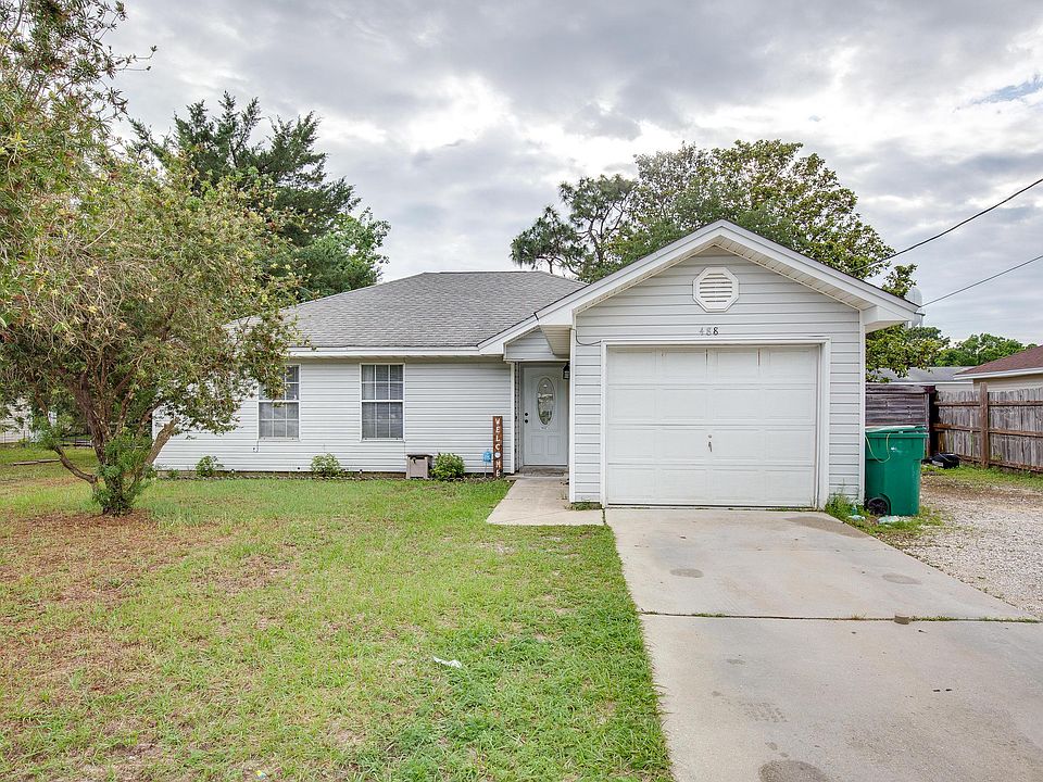 1st image of 488 Sara Ave
