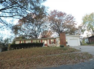 8832 Marty St, Overland Park, KS 66212