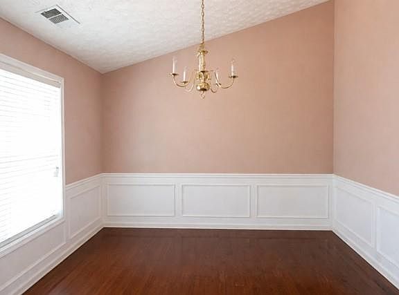 3rd image of 3512 Patti Pkwy