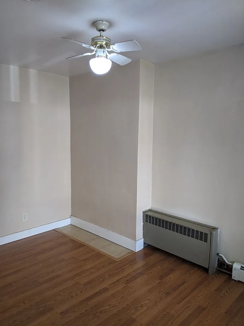 South Oakland Large and renovated 3 bedroom apartment Must SEE! — Photo 3