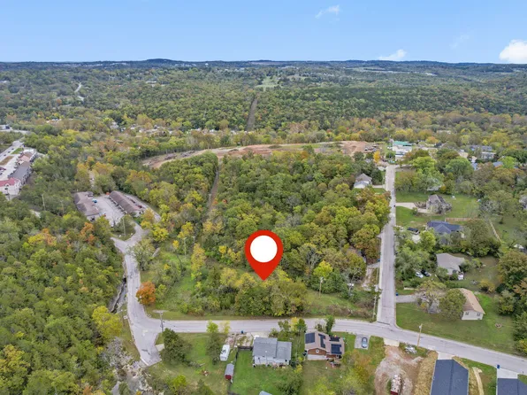 2866 Maple Street, Hollister, MO 65672