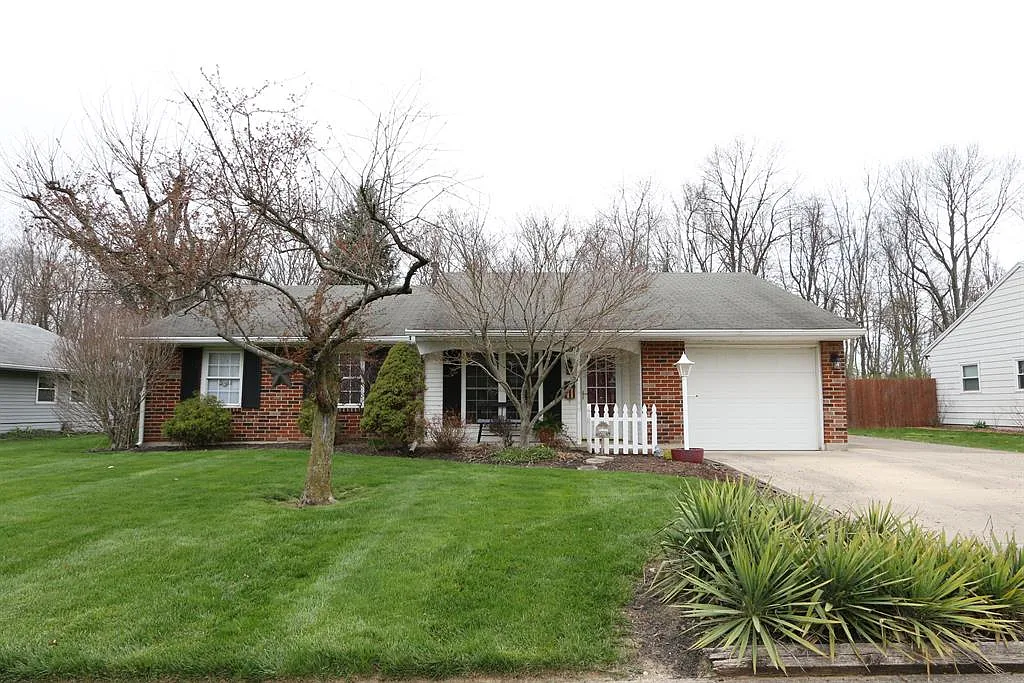 501 Halifax Dr photo 1