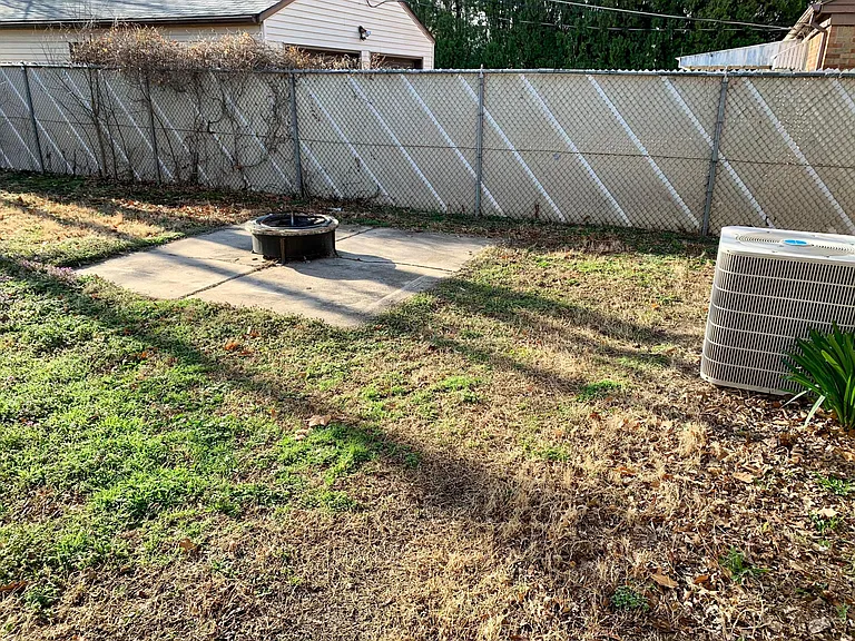 2938 S Washington Ave — Photo 16