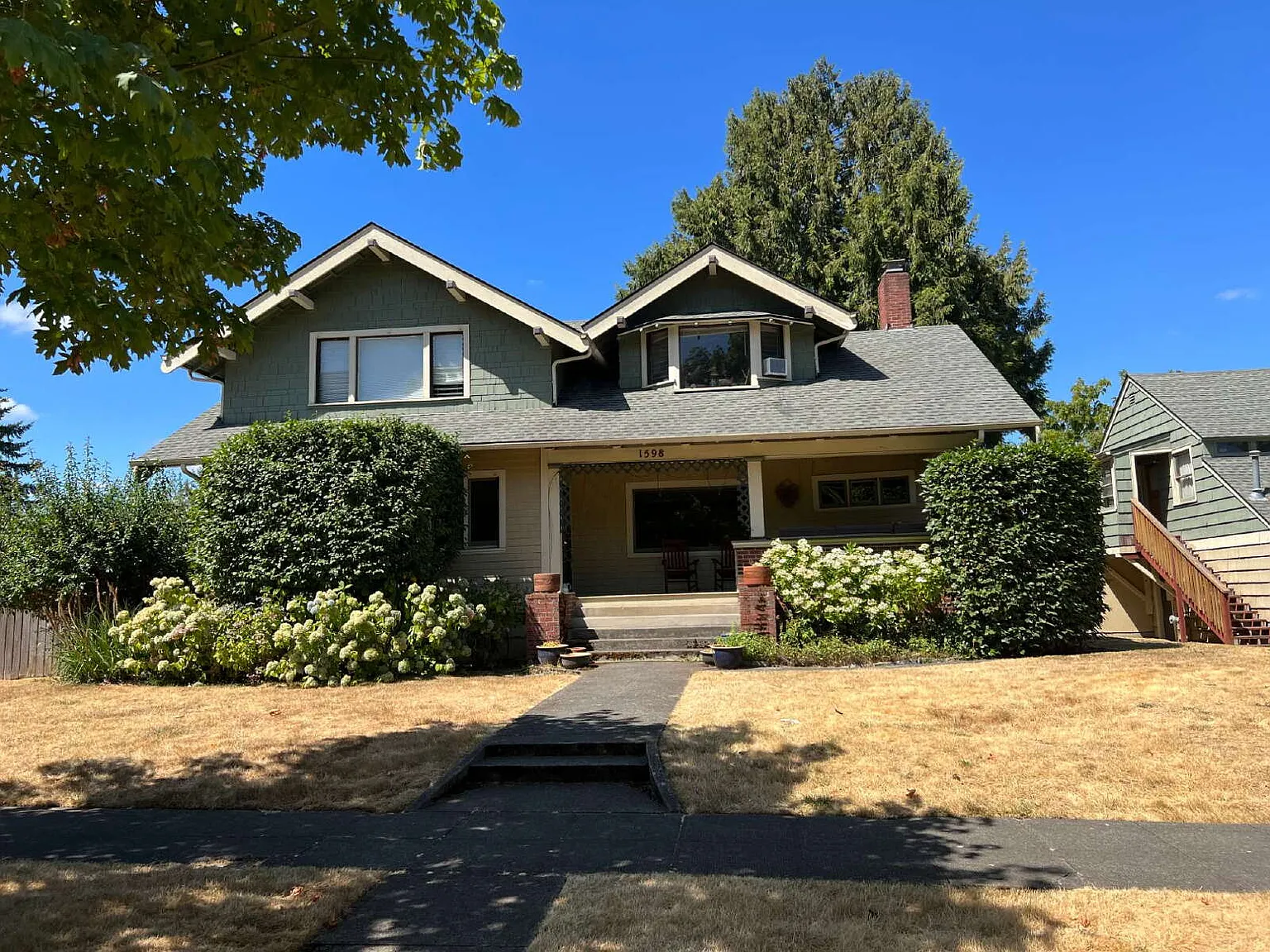 1 bed, 1.0 bath, $700 — Photo 1