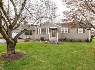 28 Williams Rd, North Branford, CT 06471