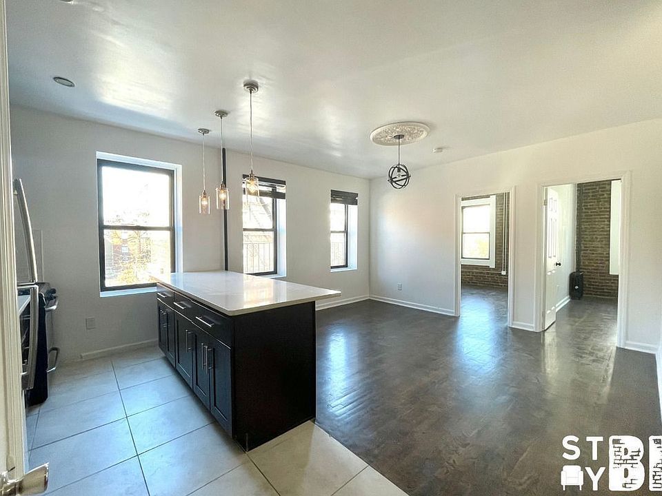 1st image of 265 Quincy St #2F