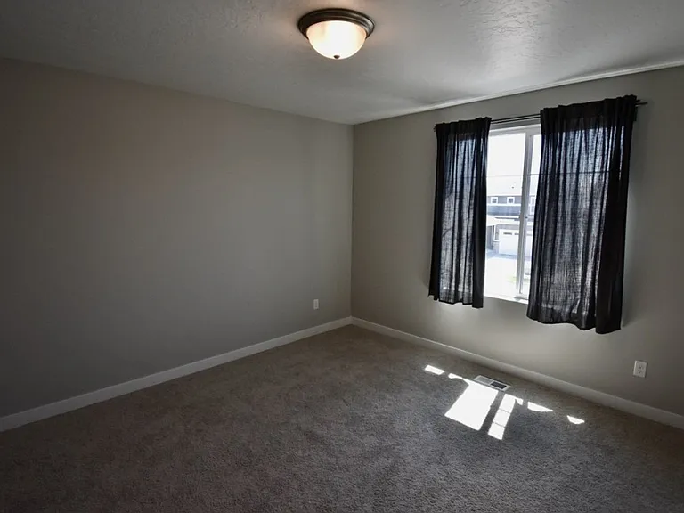 968 W Spruce Willow Way — Photo 9