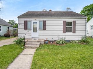 19824 E Gilmer St, South Bend, IN 46614