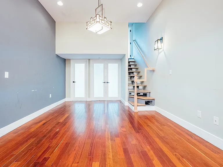 1434 De Kalb Ave #3R — Photo 1