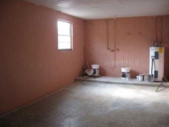 5th image of 10214 Bonnie Bay Ct