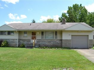 2775 Rexford Rd, Youngstown, OH 44511