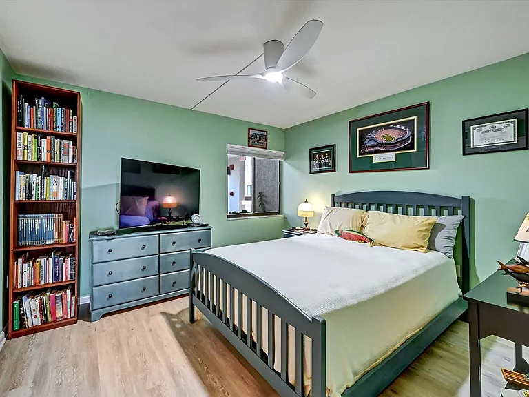 4821 S Landings Dr #106 — Photo 33