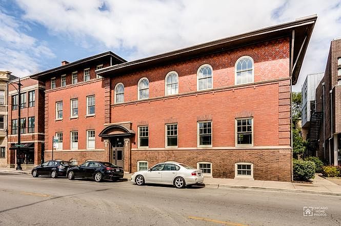 1st image of 2150 W North Ave APT 8
