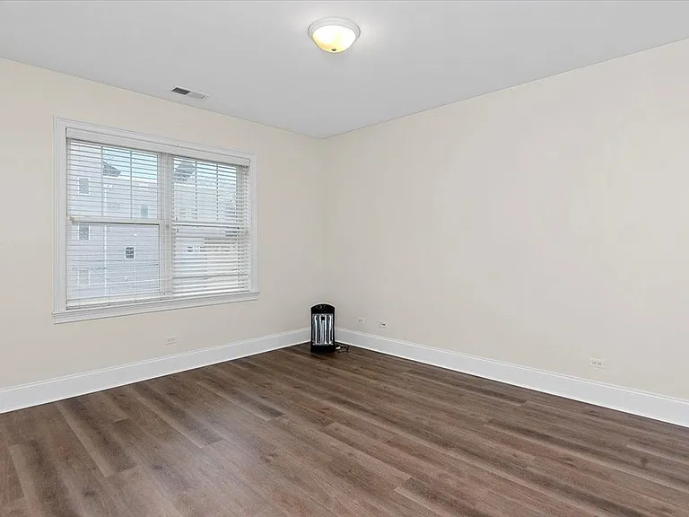 2501 Green Bay Rd #403-A — Photo 11
